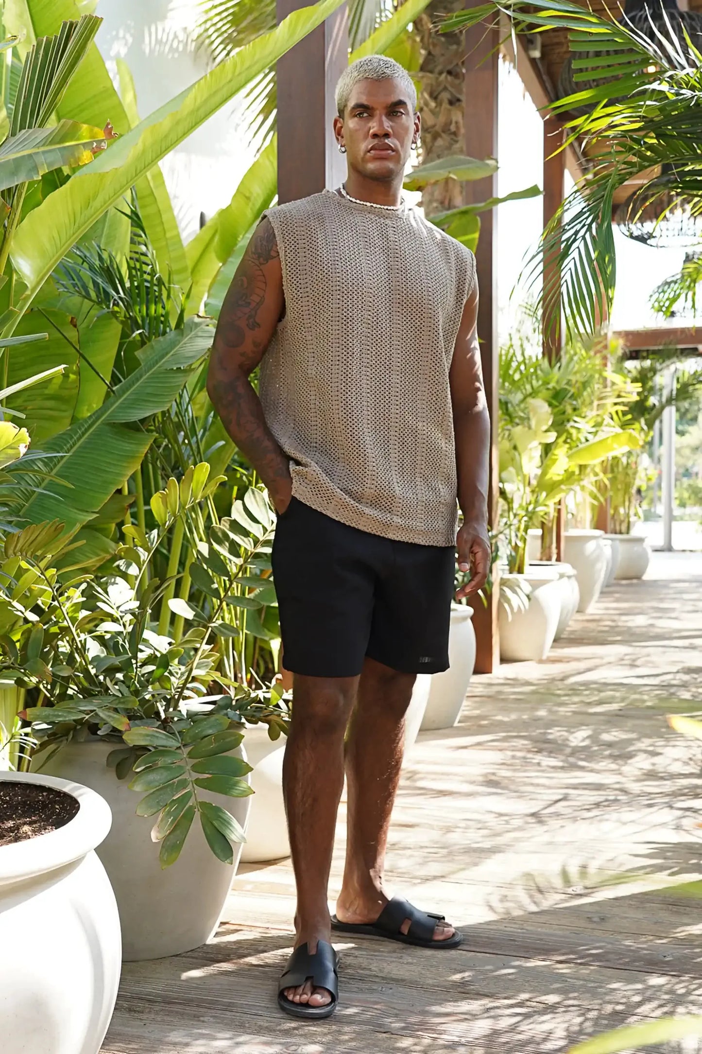 Black Lino Lenin Short